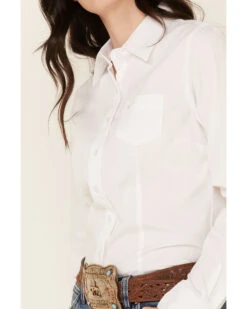Cinch Women's Solid Long Sleeve Button Down Western Shirt