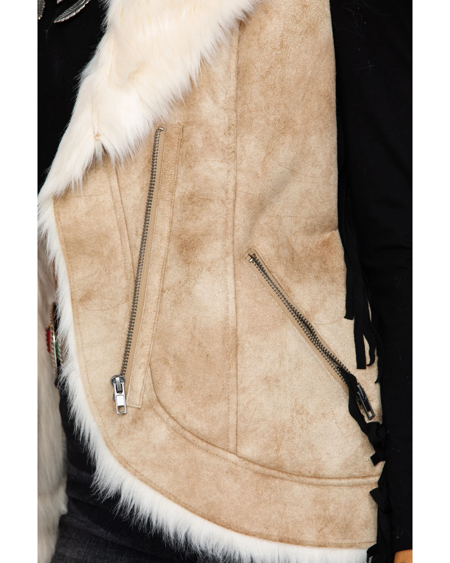 Honey Creek By Scully Women's Beige Faux Fur Vest - Image 6