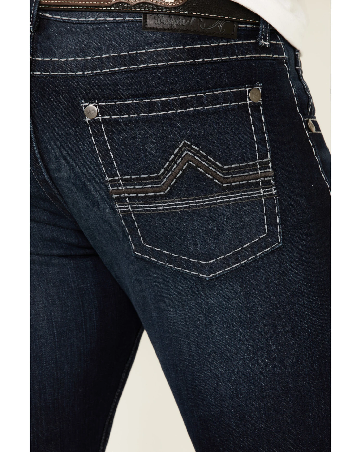 Rock 47 By Wrangler Men's Boogie Woogie Dark Stretch Slim Straight Jeans - Image 2