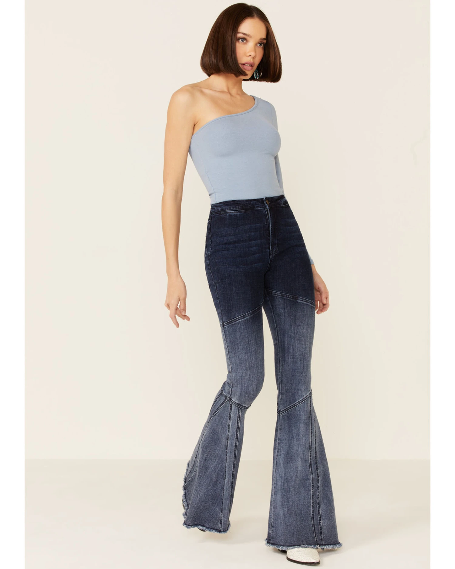 Saints & Hearts Women's Ombre Seamed Flare Jeans - Image 2