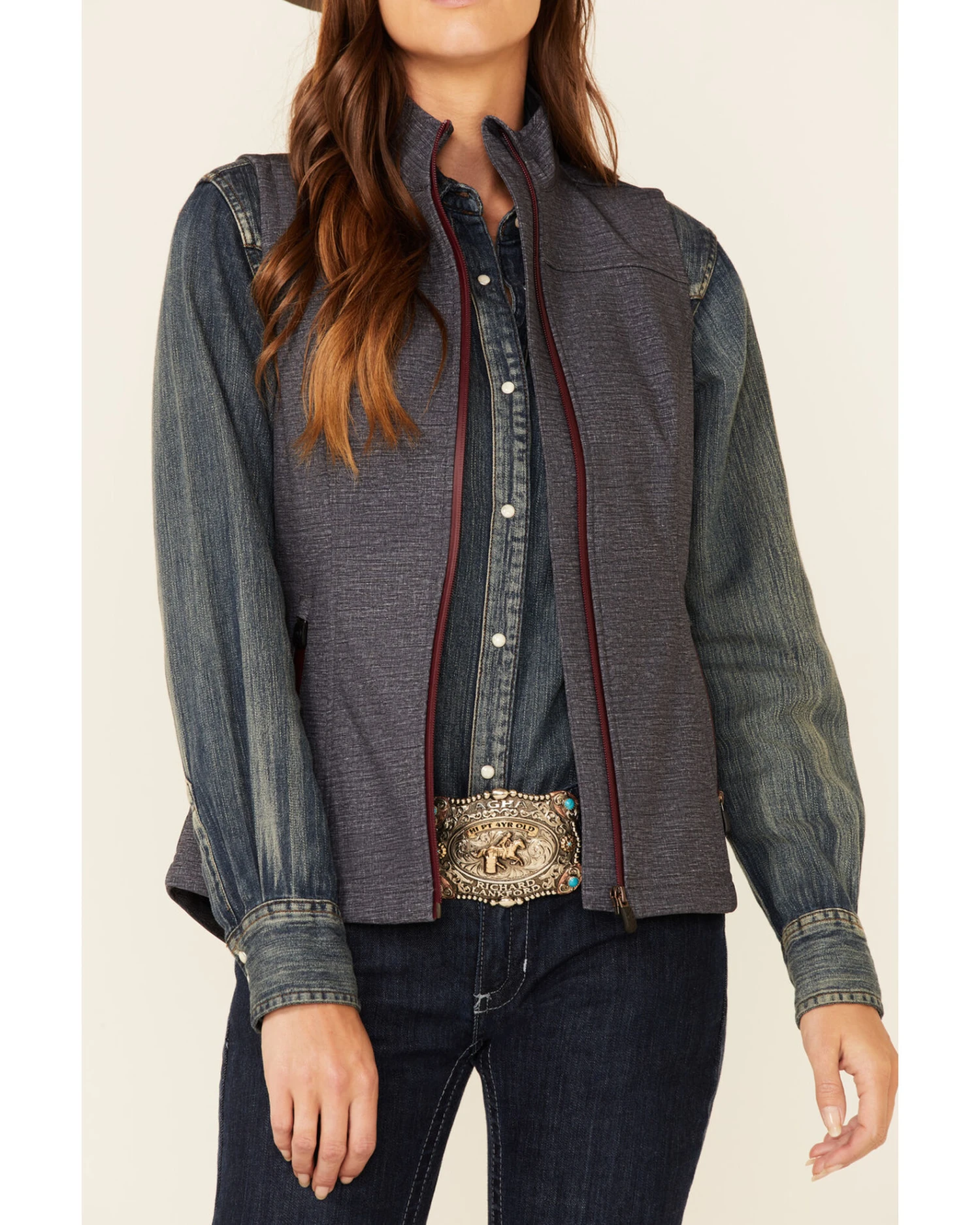 Shyanne Women's Seam Sealed Zip-Front Softshell Vest - Image 3