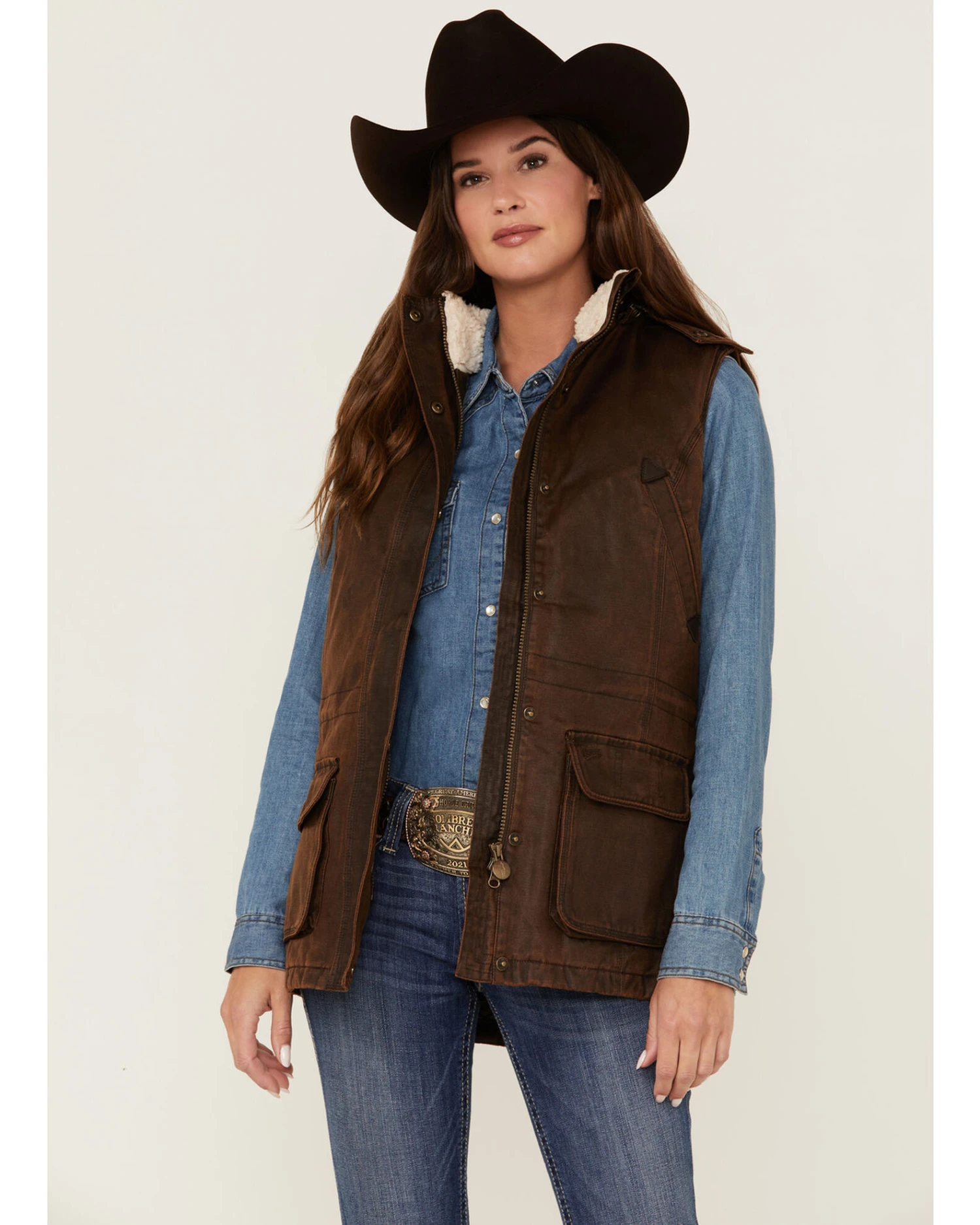 Outback Trading Co Women's Woodbury Sherpa-Lined Storm-Flap Vest - Image 4