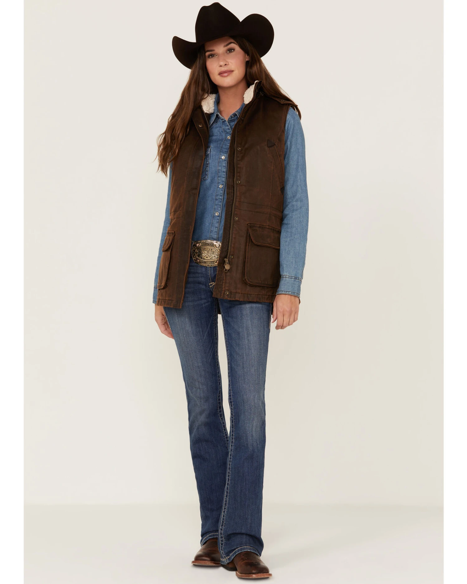 Outback Trading Co Women's Woodbury Sherpa-Lined Storm-Flap Vest - Image 2