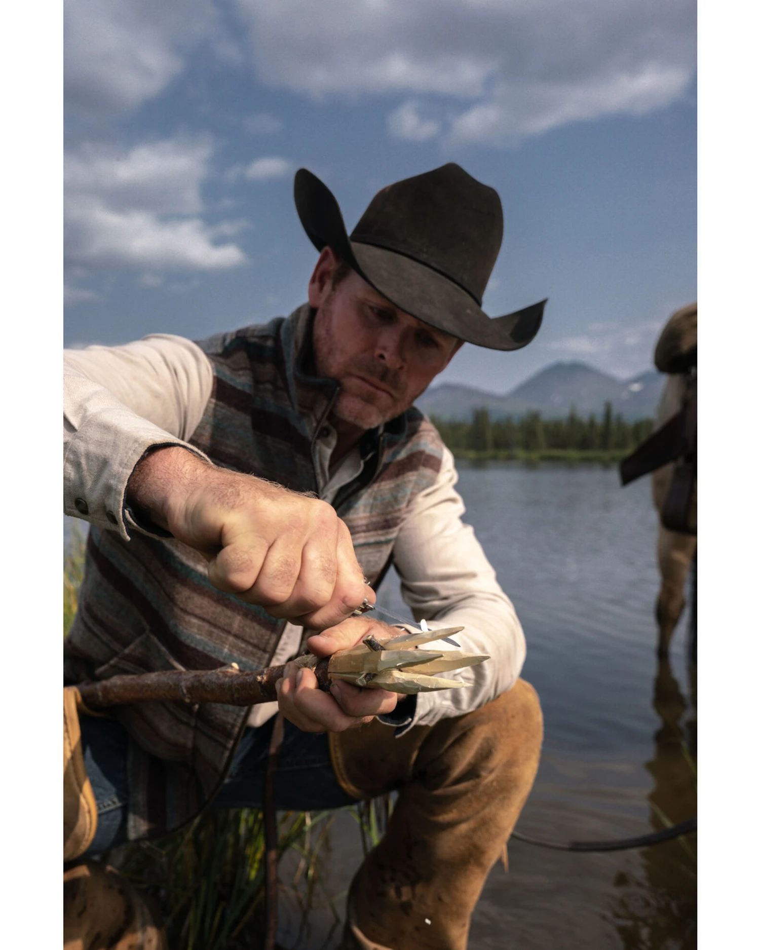 Powder River Outfitters Heather Brown Serape Stripe Zip-Front Wool Vest - Image 4