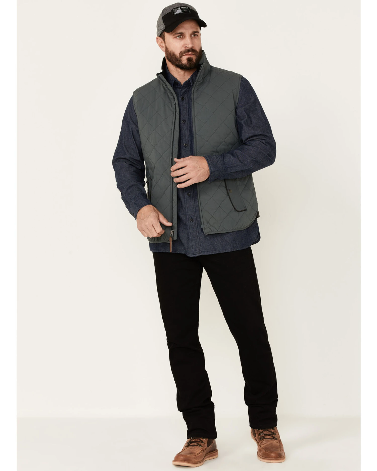 Dakota Grizzly Men's Slate Nolan Zip-Front Quilted Vest - Image 4