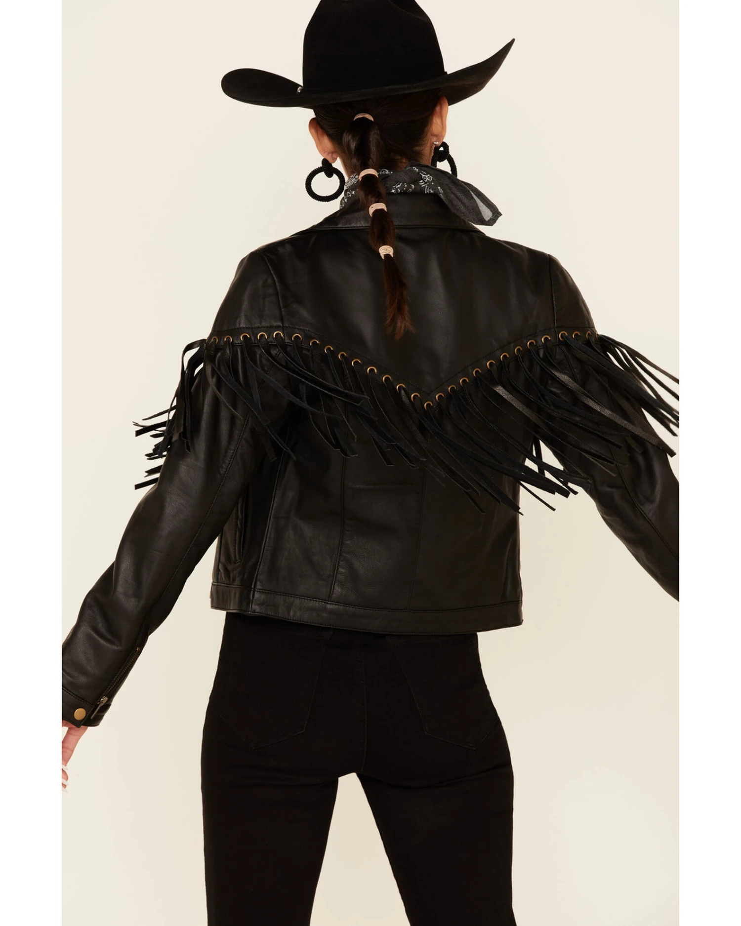 Understated Leather Women's Motive Eyelet Snap-Front Leather Jacket - Image 4