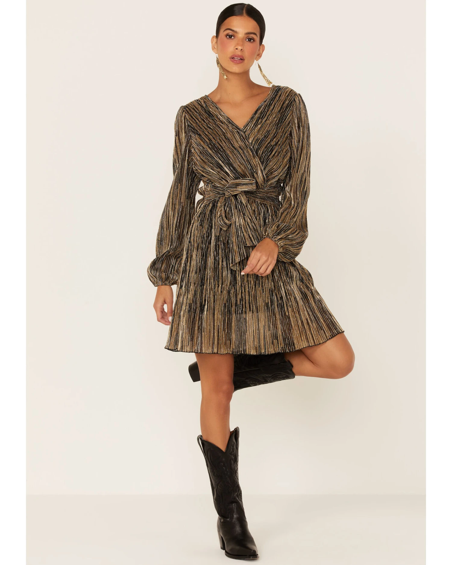 Molly Bracken Women's Pleated Metallic Wrap Dress - Image 2