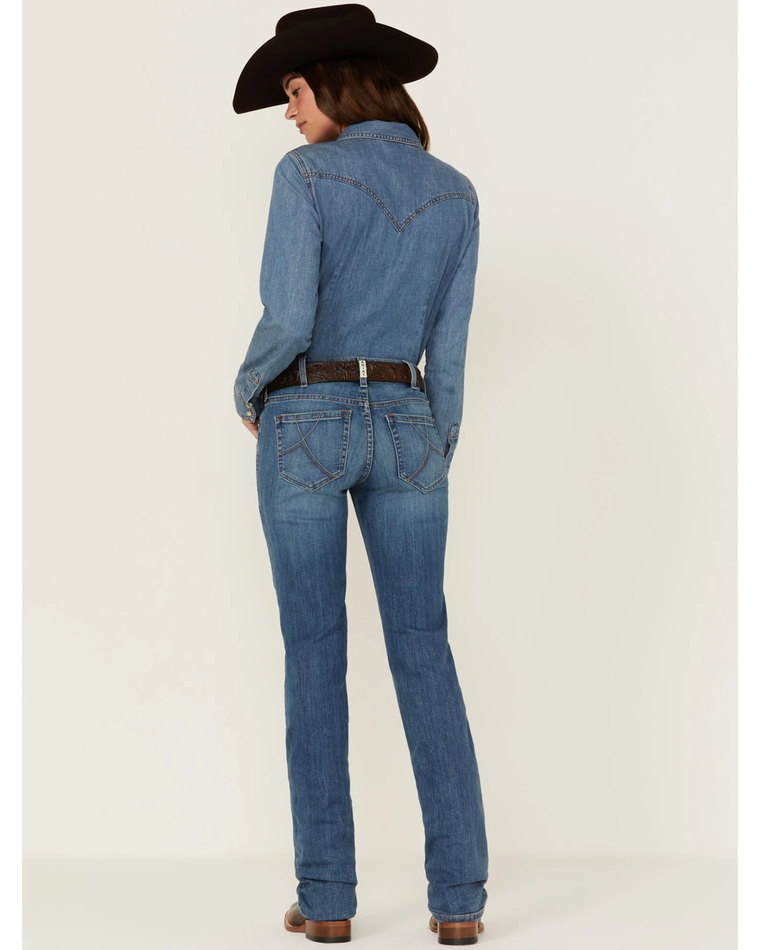 Ariat Women's R.E.A.L. Catherine Arrow Fit Medium Wash Mid Rise Straight Jeans - Image 2