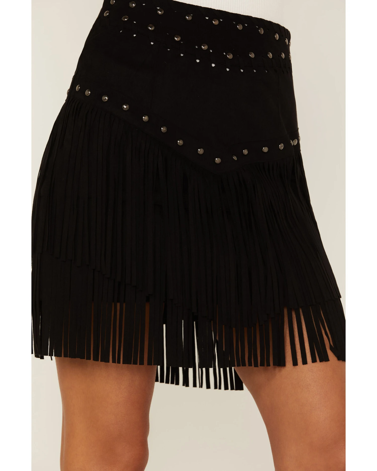 Idyllwind Women's Maxwell Ave Tiered Faux Suede Mini Skirt - Image 3