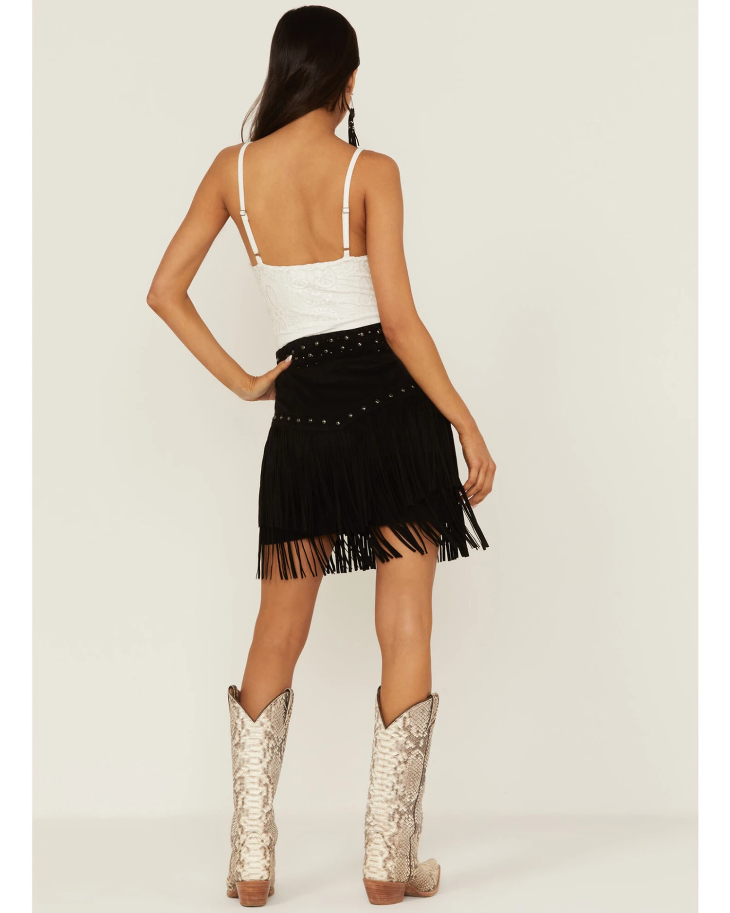 Idyllwind Women's Maxwell Ave Tiered Faux Suede Mini Skirt - Image 4