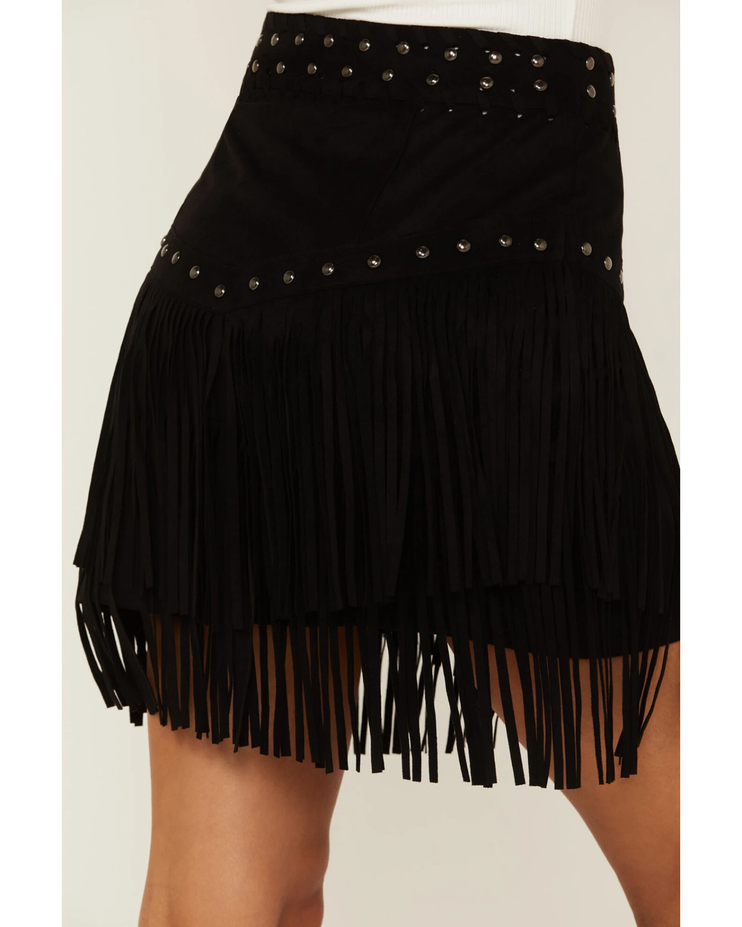 Idyllwind Women's Maxwell Ave Tiered Faux Suede Mini Skirt - Image 2