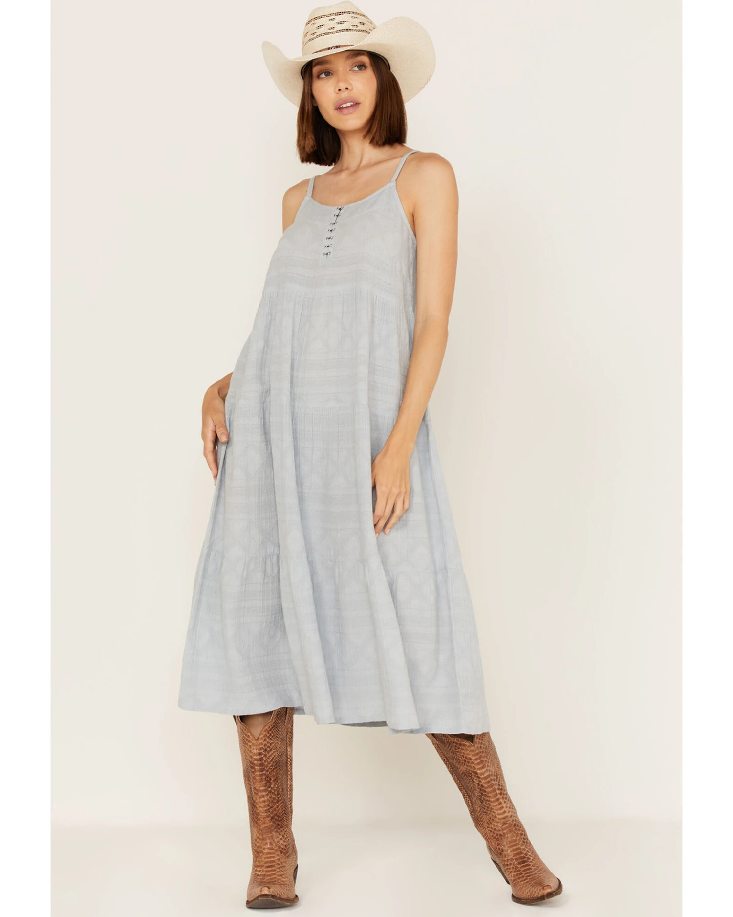 Cleo + Wolf Women's Tiered Relaxed Fit Midi Dress - Image 4