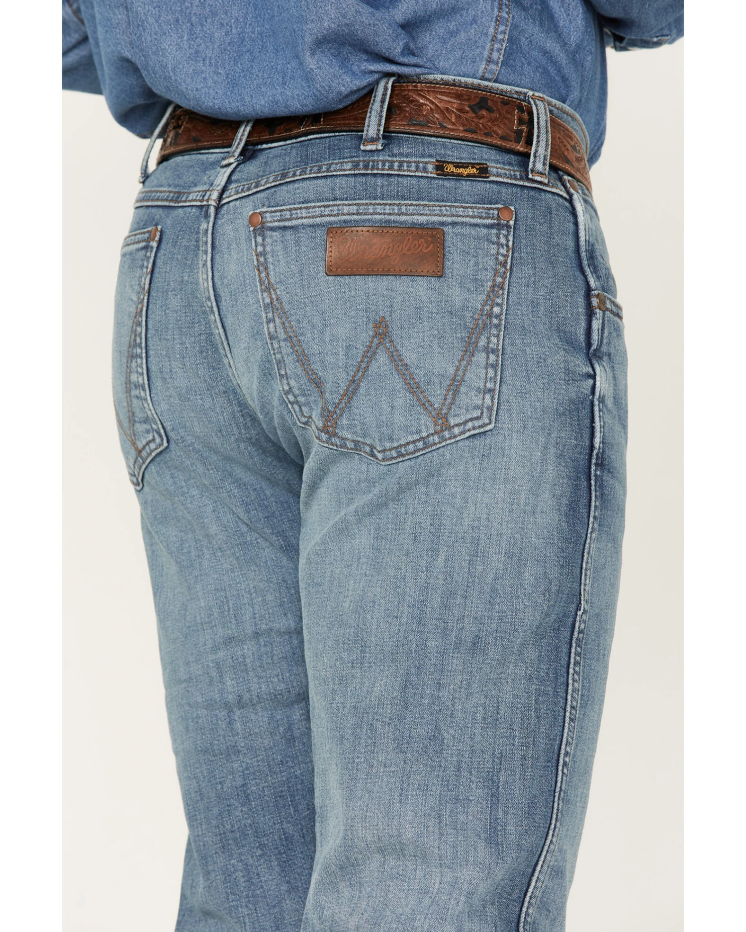 Wrangler Retro Green Men's Valley Light Wash Stretch Slim Bootcut Jeans - Image 4