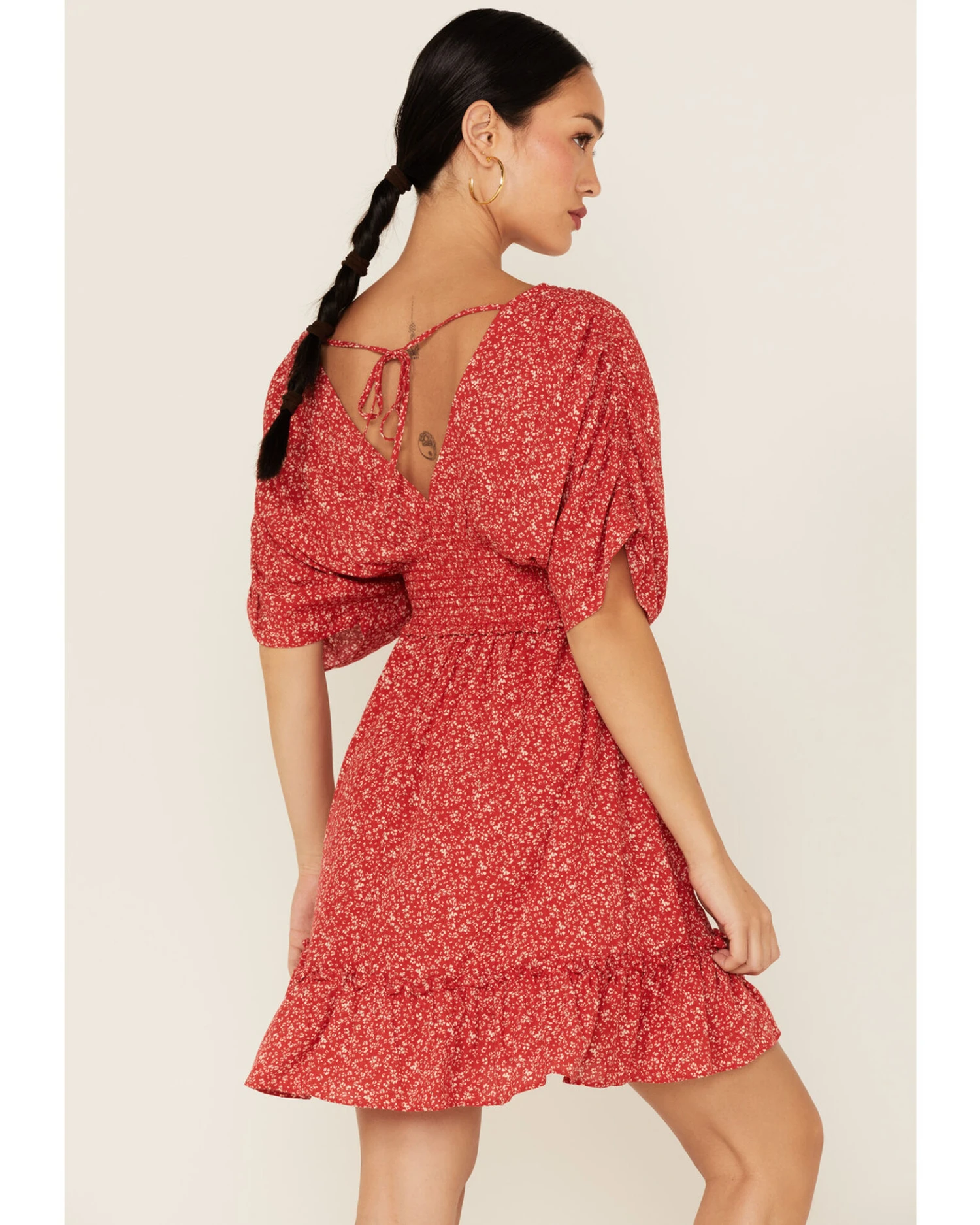 Lush Women's Ditsy Floral Print Dolman Dress - Image 4