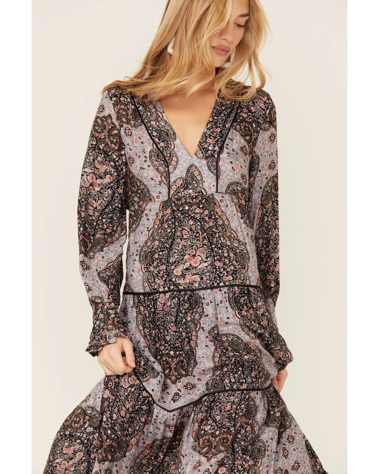 Lovestitch Women's Floral Paisley Tiered Skirt Dress - Image 2