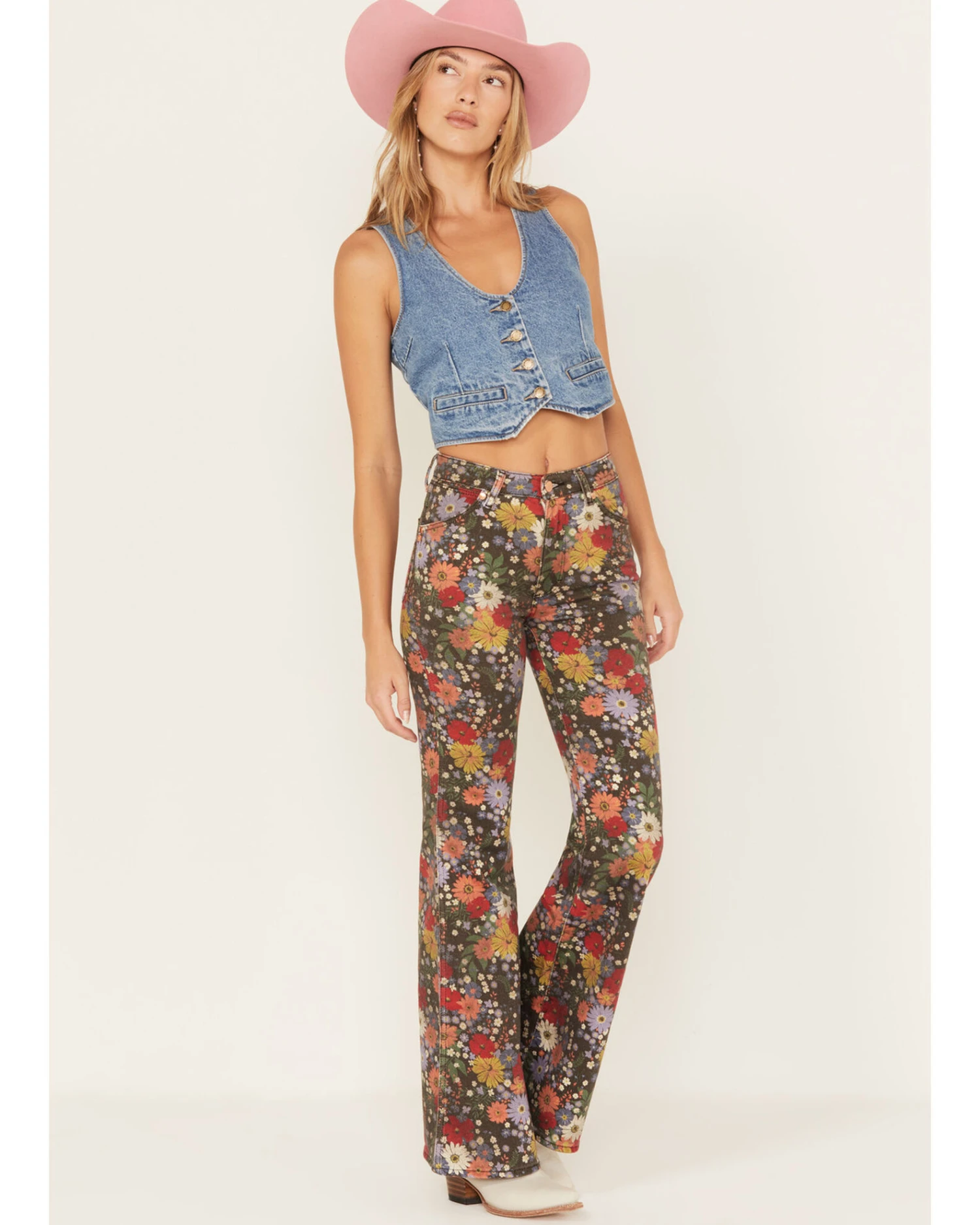Wrangler Women's Bloom Print Wanderer Flare Jeans - Image 4