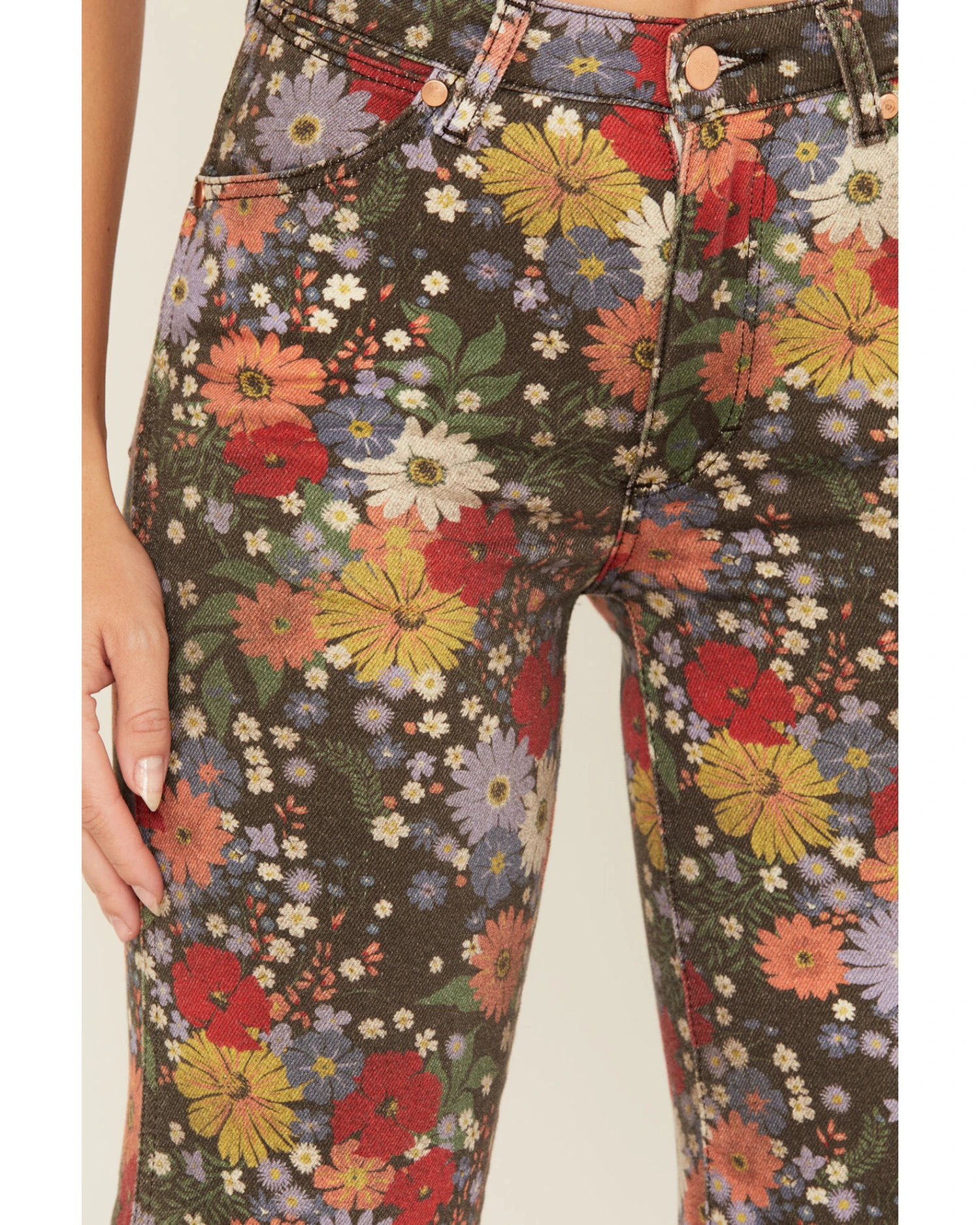 Wrangler Women's Bloom Print Wanderer Flare Jeans - Image 3