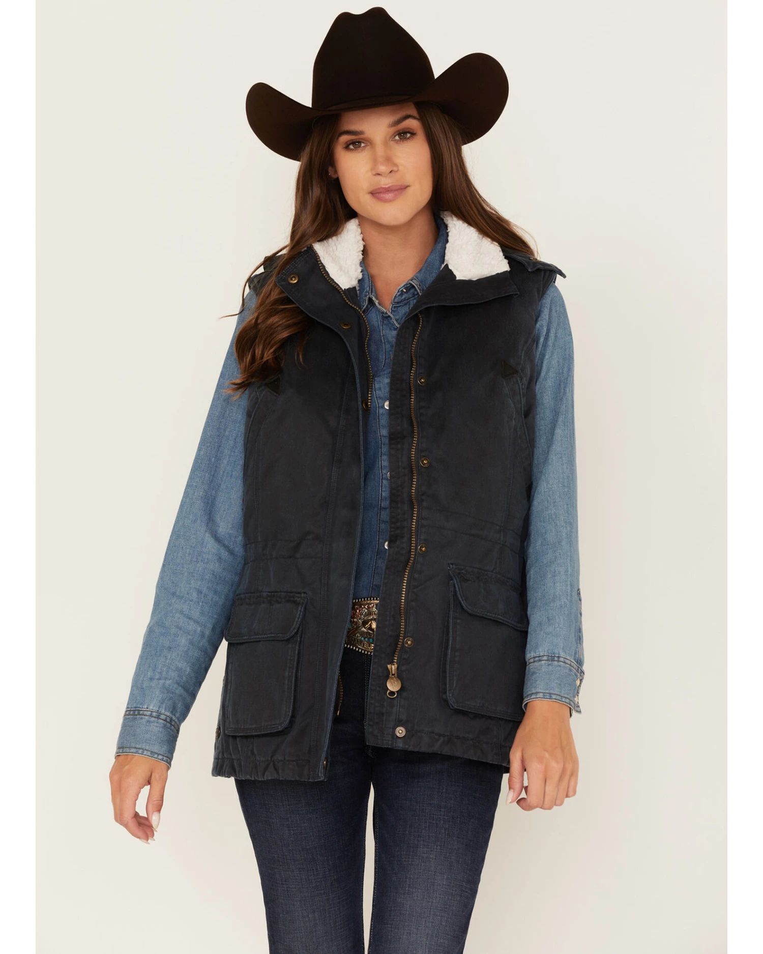 Outback Trading Co Women's Woodbury Vest - Image 4