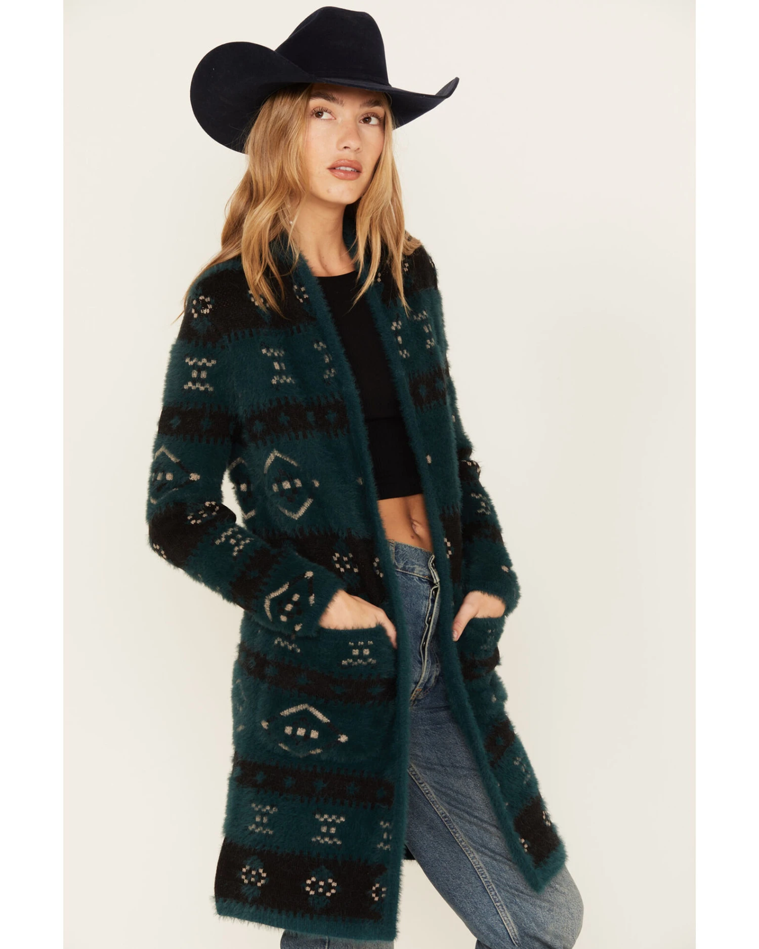 Shyanne Women's Southwestern Eyelash Knit Cardigan - Image 4