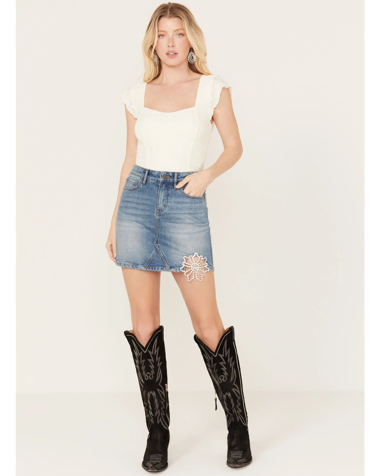 Idyllwind Women's Baryywood High Rise Denim Rhinestone Skirt - Image 2