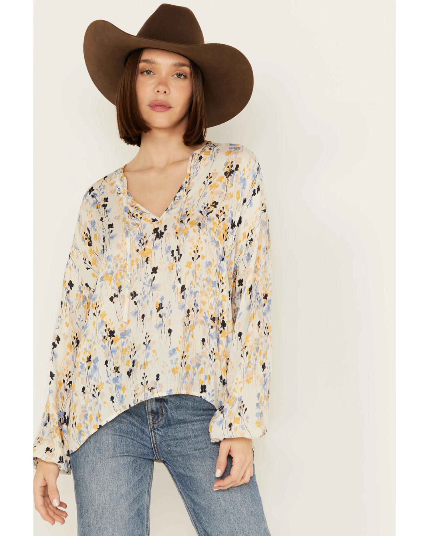 Cleo + Wolf Women's Crepe Rayon Printed Blouse - Image 3