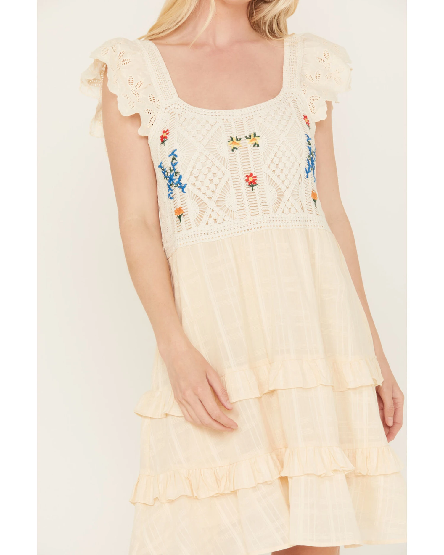 Miss Me Women's Floral Crochet Flutter Sleeveless Tier Mini Dress - Image 2